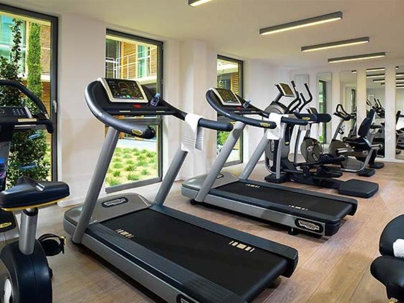 Courtyard By Marriott Montpellier Hotel Екстериор снимка