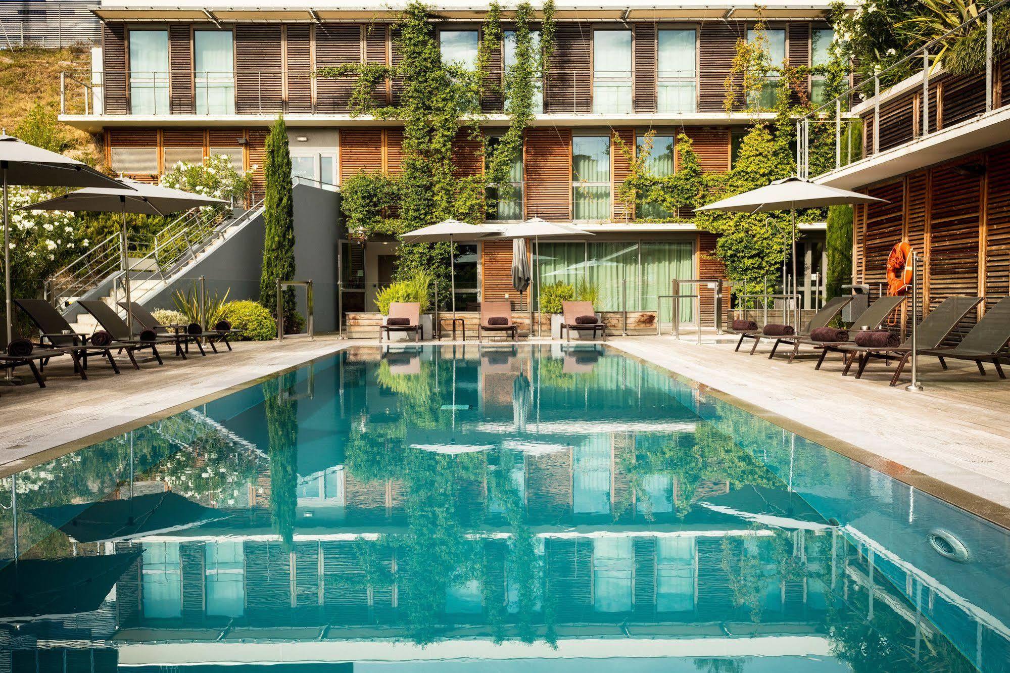 Courtyard By Marriott Montpellier Hotel Екстериор снимка